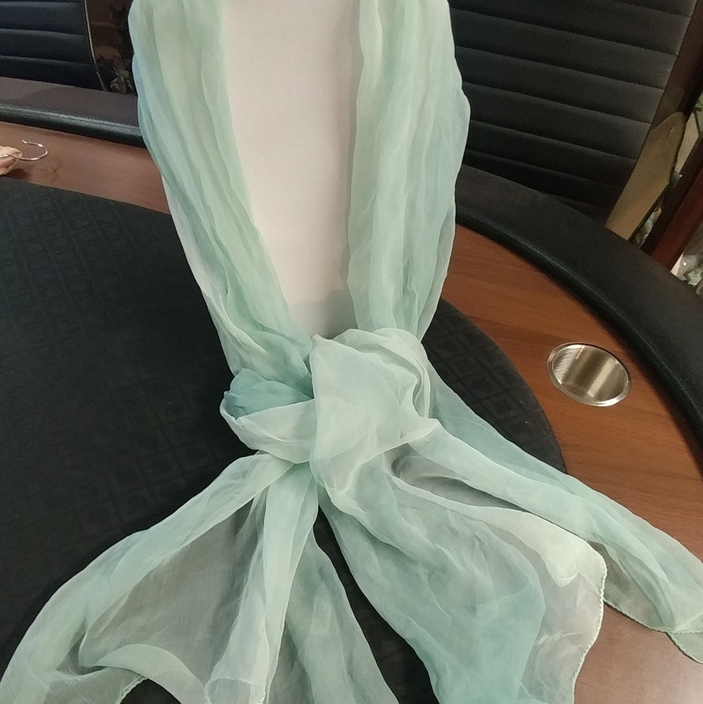 Scarf, Green and white